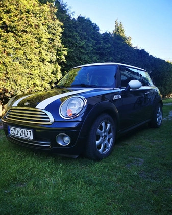 MINI Cooper S cena 16500 przebieg: 195000, rok produkcji 2007 z Piotrków Trybunalski małe 67